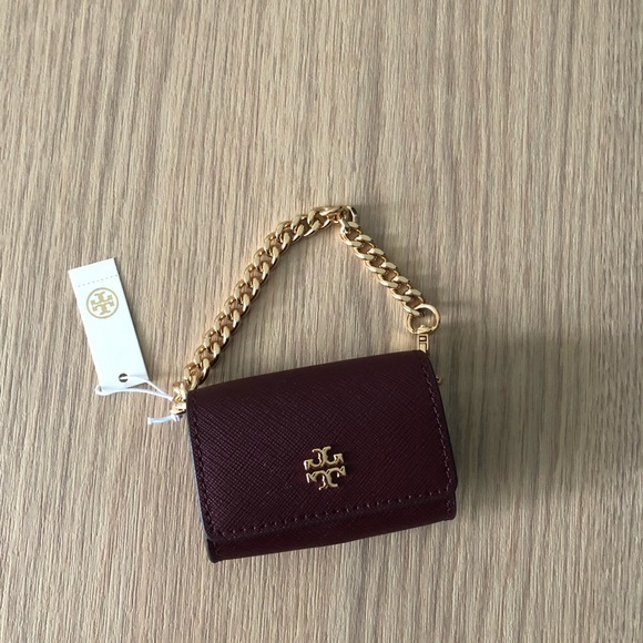 Tory Burch Other - Tory Burch AirPods pro case